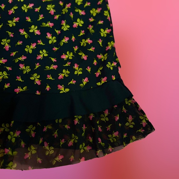 Betsey Johnson Black & Pink Rosebud Mini Skirt Swimsuit Cover-Up - Picture 5 of 11